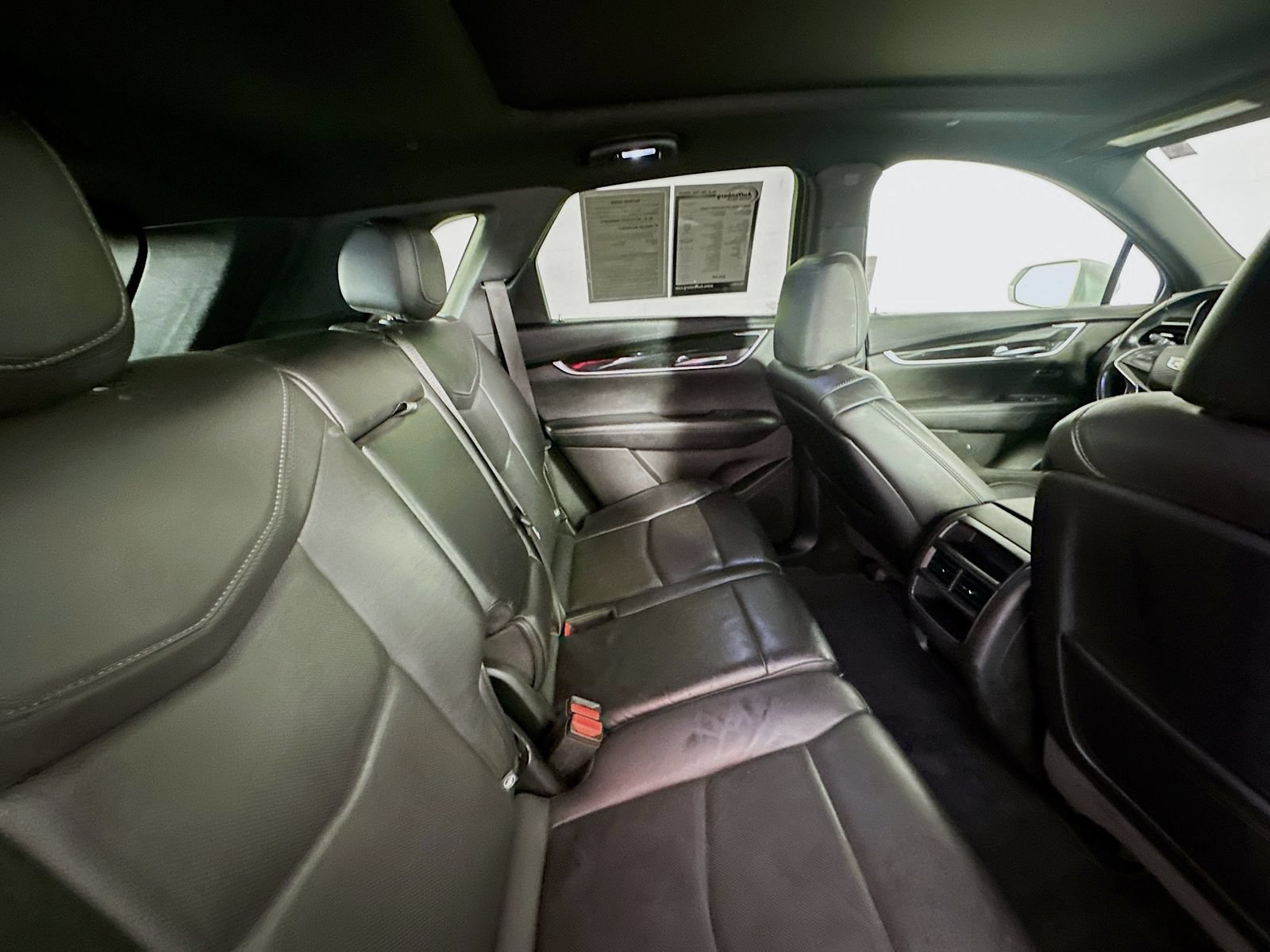 Used 2020 Cadillac XT5 Premium Luxury FWD image 28