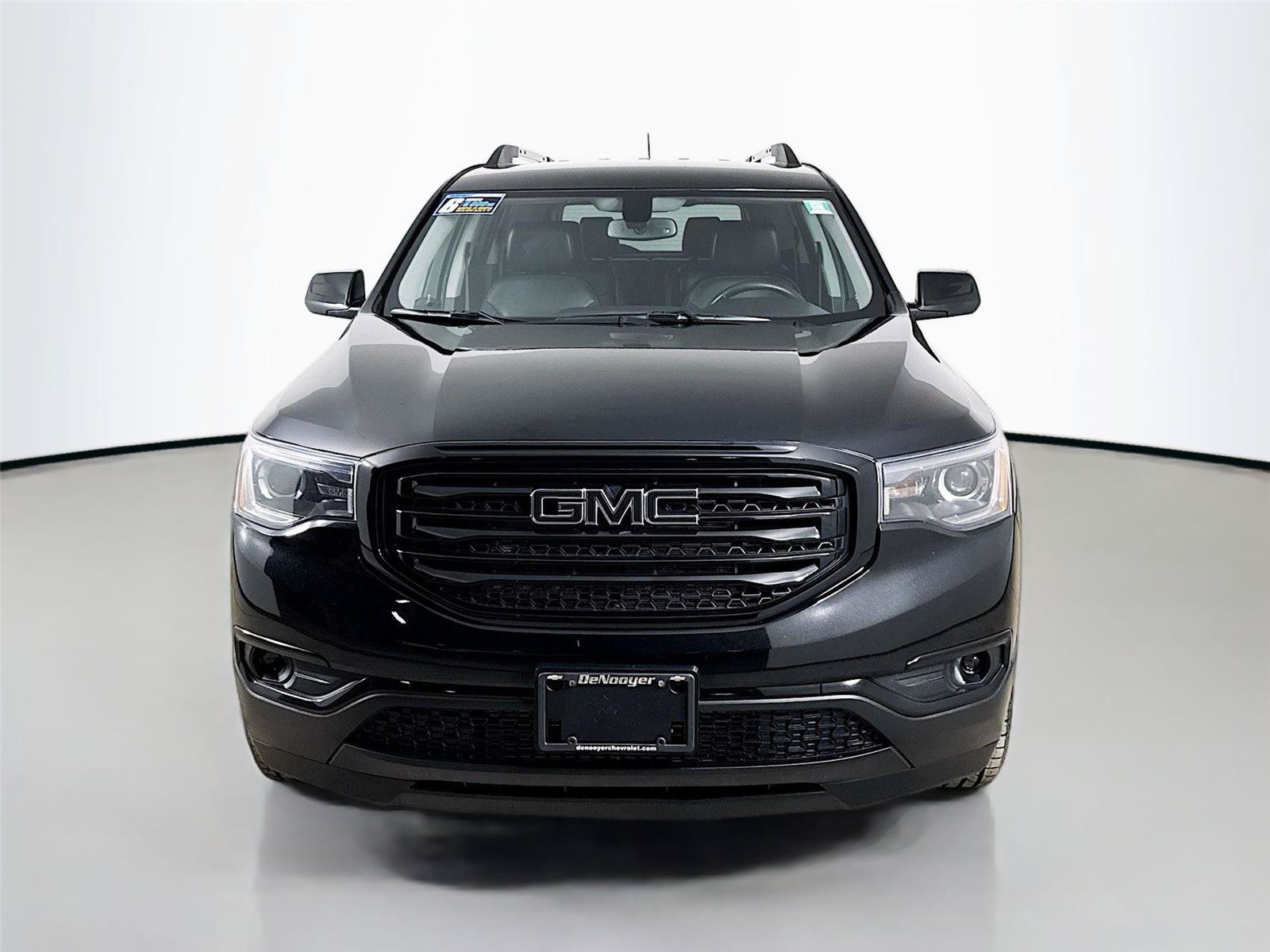 Used 2019 GMC Acadia SLT w/ Black Edition AWD/4WD image 4