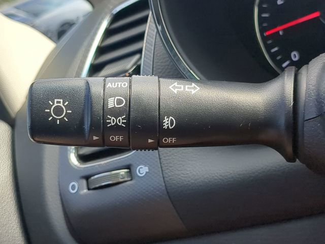 Used 2017 Kia Forte EX image 25