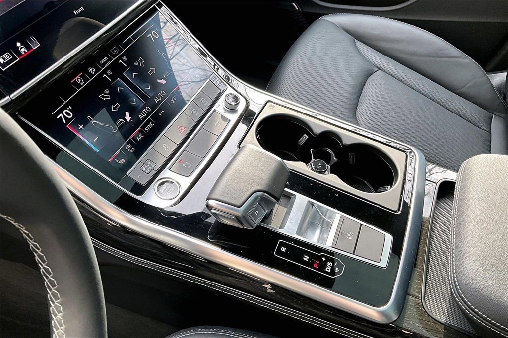 Used 2025 Audi Q7 2.0T Premium Plus image 18