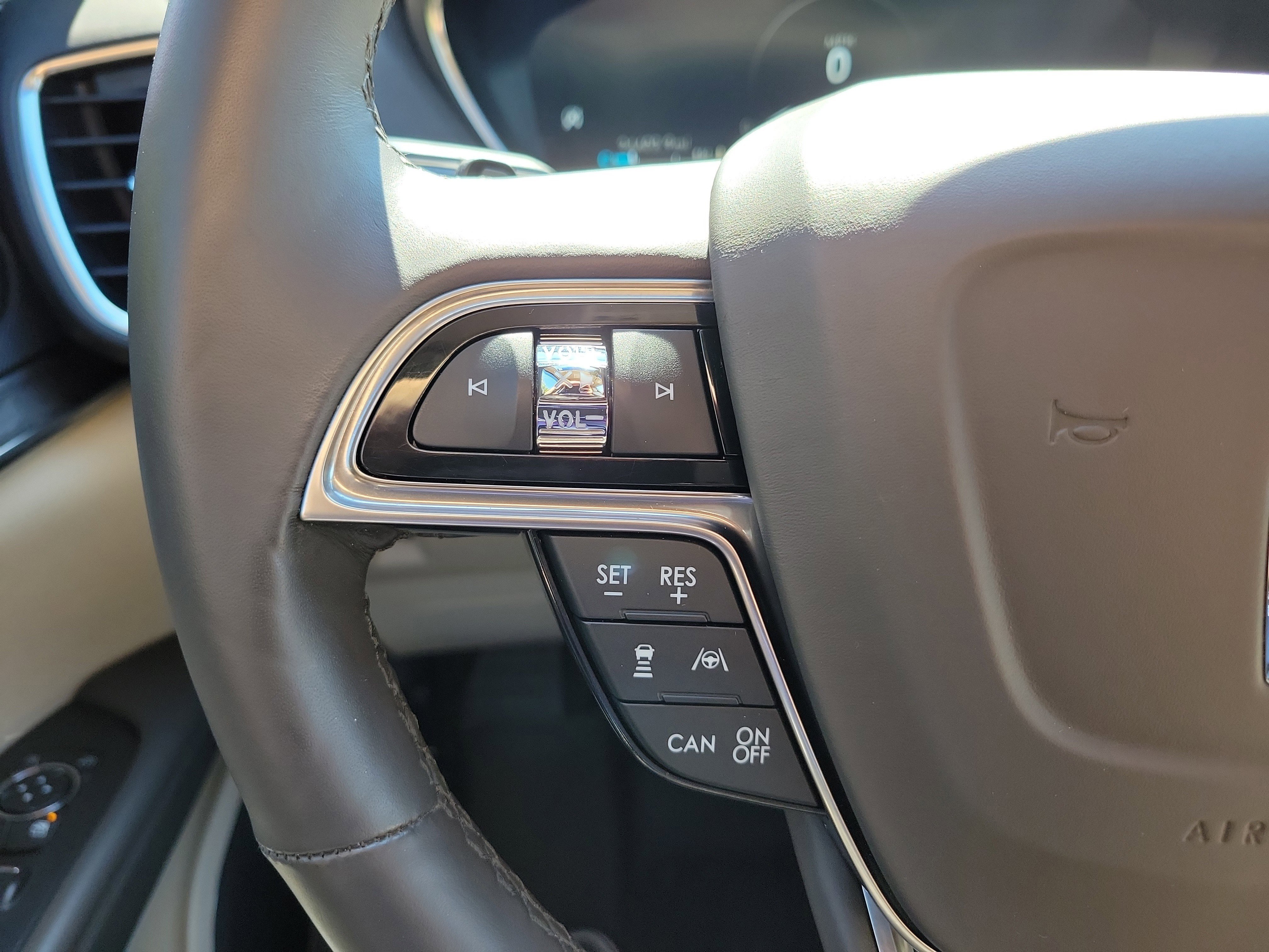 Used 2020 Lincoln Nautilus Reserve w/ Equipment Group 201A AWD/4WD image 29