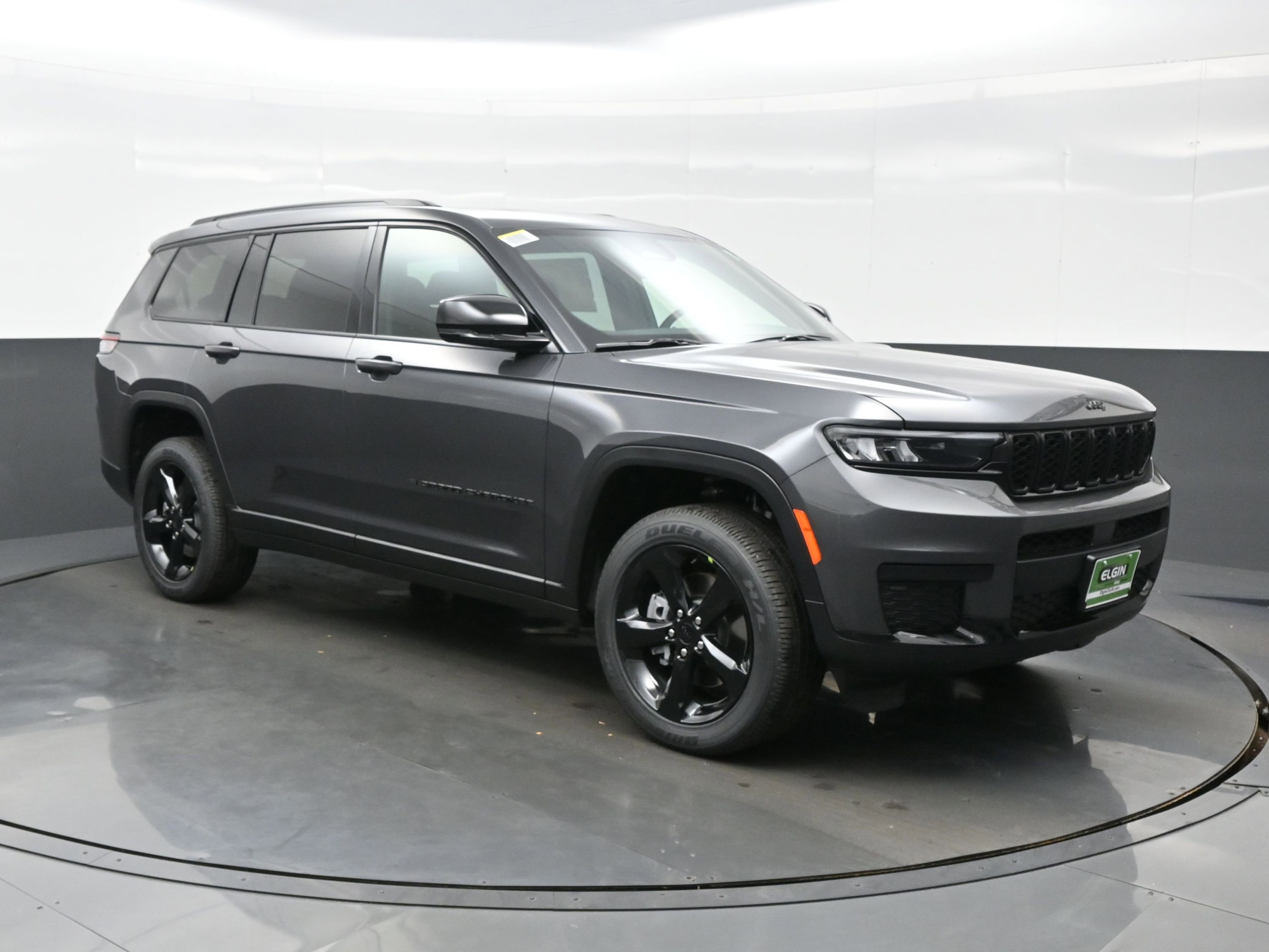 New 2025 Jeep Grand Cherokee L Altitude image 8