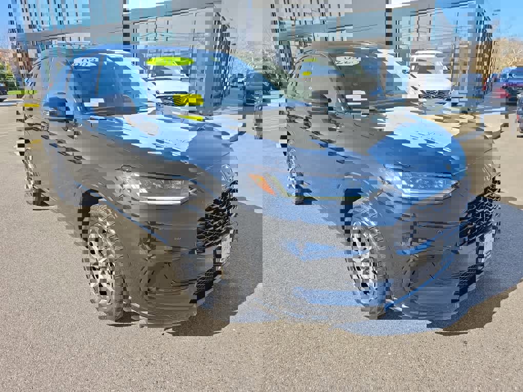 Used 2023 Honda HR-V EX-L image 4