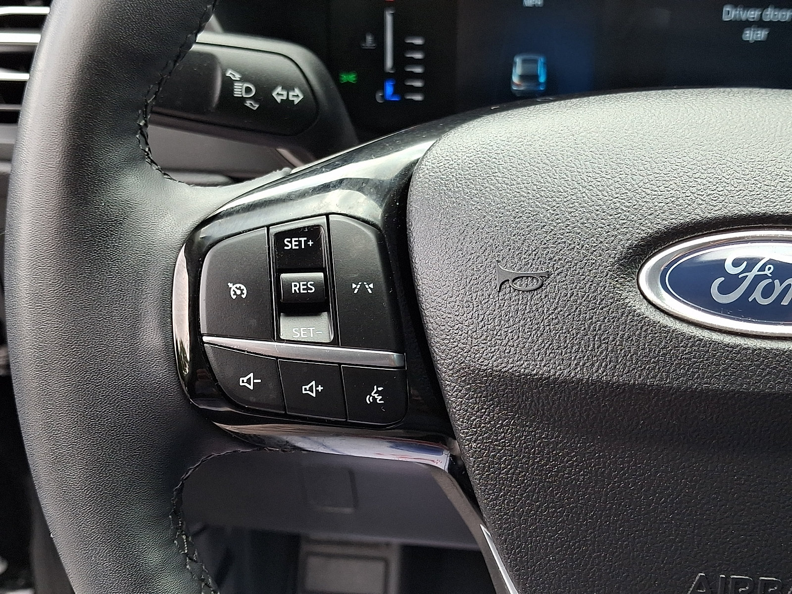 Certified 2023 Ford Escape Active AWD/4WD image 21