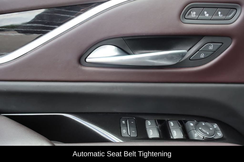 Used 2023 Cadillac Escalade V AWD/4WD image 16