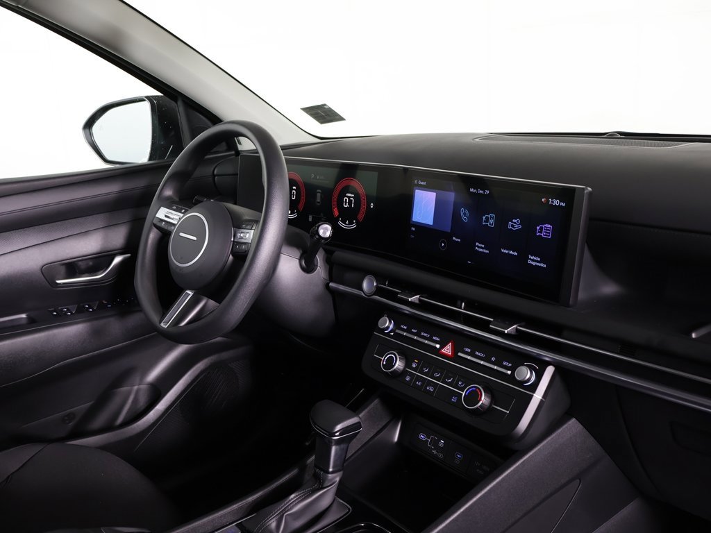 Certified 2025 Hyundai Tucson SE image 23