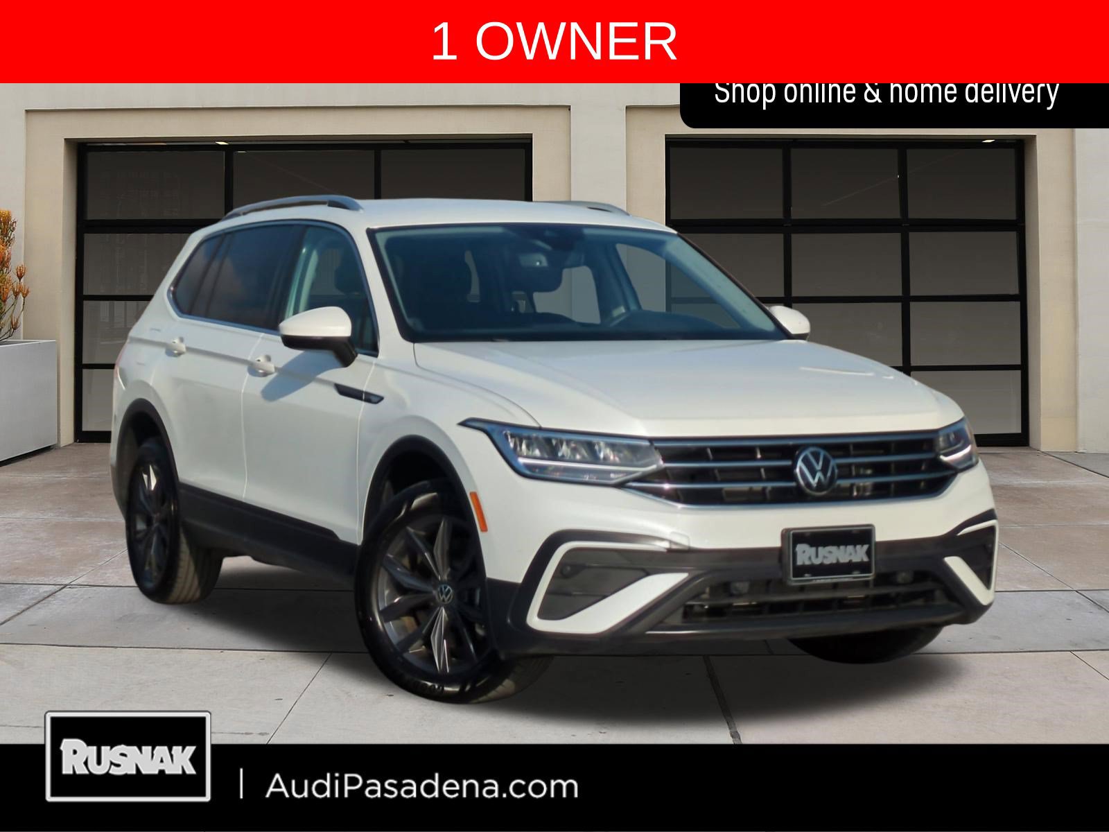 Used 2023 Volkswagen Tiguan SE FWD image 1