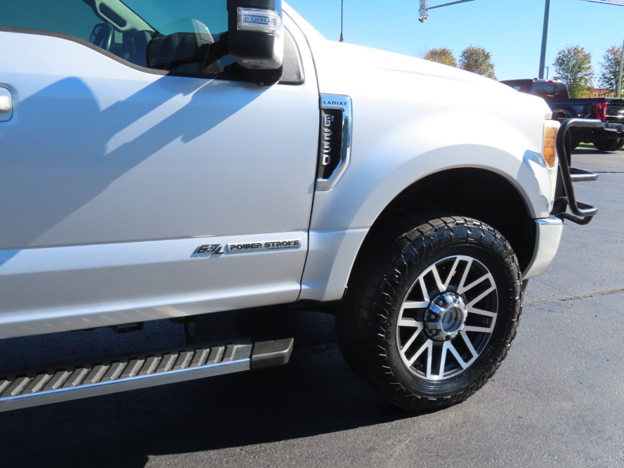 Used 2017 Ford F250 Lariat w/ Lariat Value Package image 22