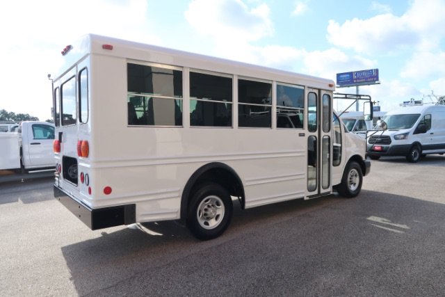 Used 2007 Chevrolet Express 3500 w/ School Bus Package RWD image 4