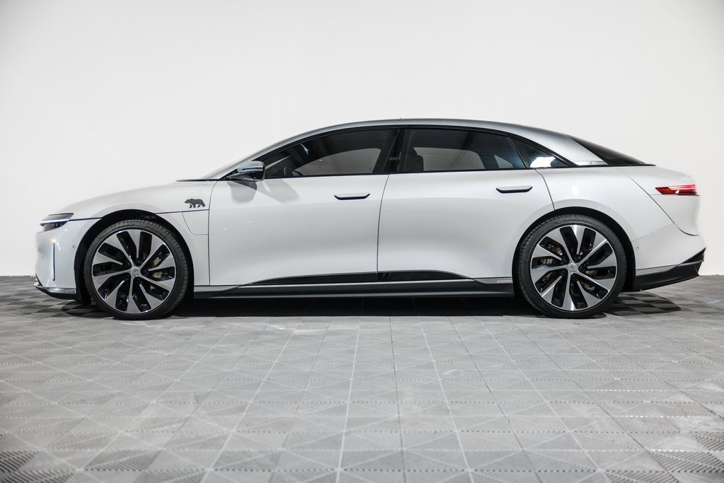Used 2022 Lucid Air Grand Touring image 12