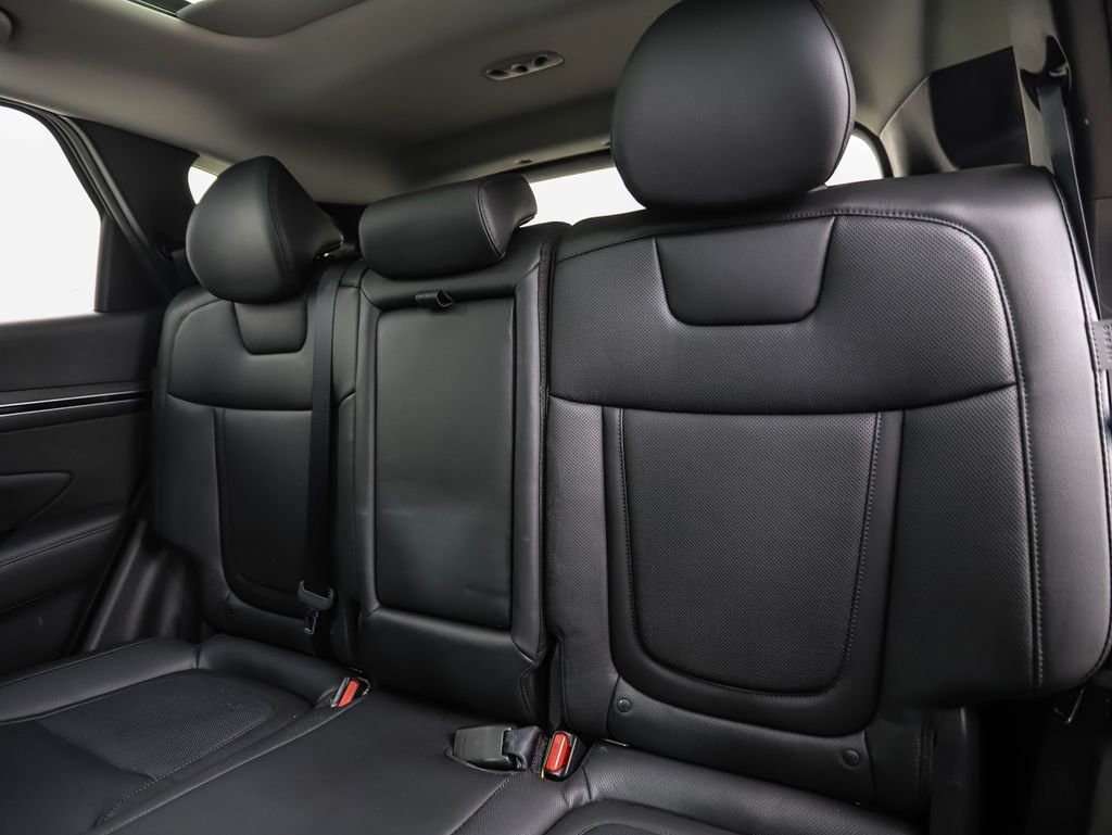 Used 2024 Hyundai Tucson Limited image 22