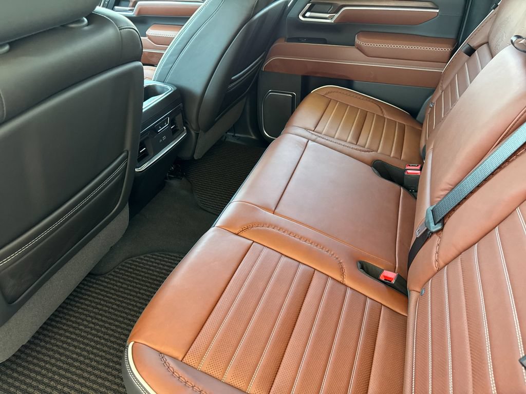 New 2026 GMC Sierra 2500 Denali Ultimate AWD/4WD image 11