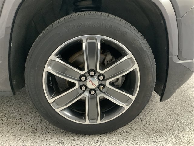 Used 2018 GMC Acadia Denali w/ Technology Package image 13