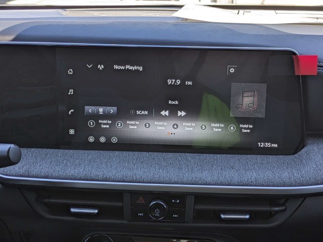 New 2027 Nissan Kicks SV FWD image 18