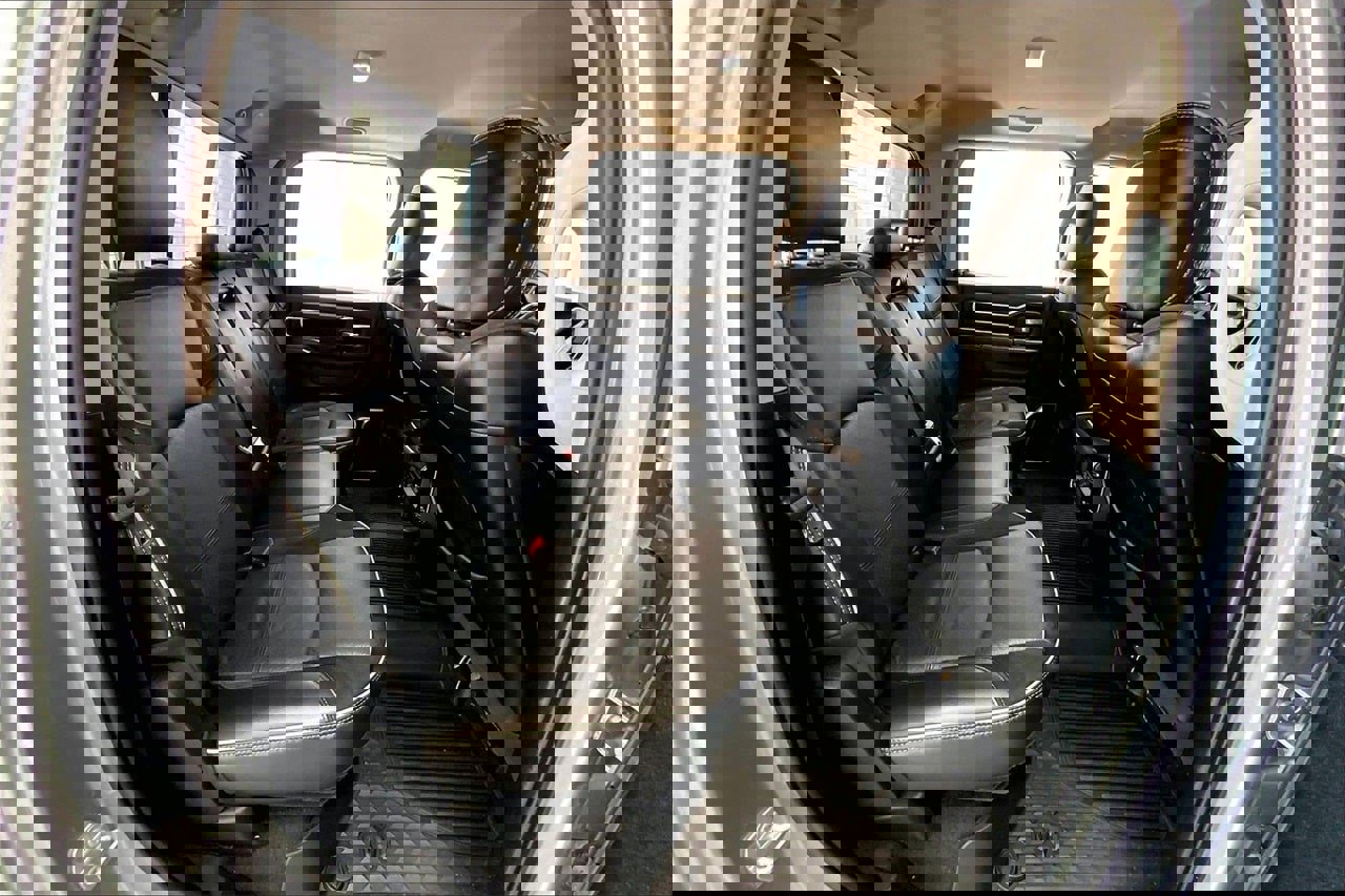 Used 2022 RAM 3500 Laramie image 25