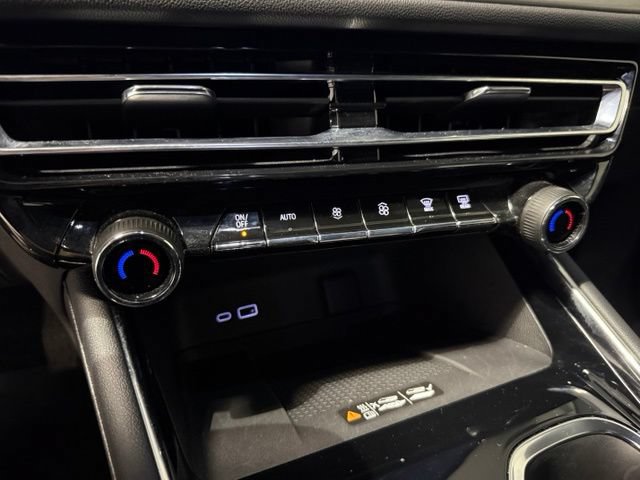 Certified 2026 Chevrolet Traverse LT w/ Driver Confidence Package FWD image 22