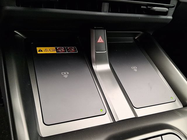 New 2026 Subaru Solterra AWD/4WD image 17