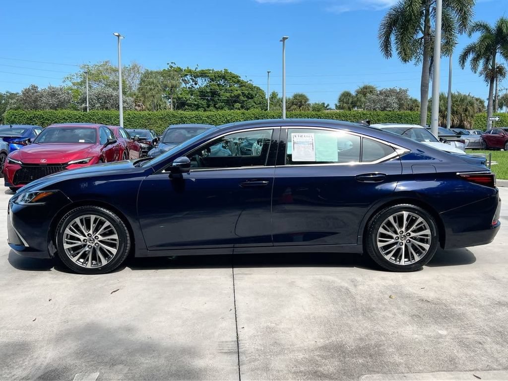 Used 2019 Lexus ES 350 w/ Accessory Package 2 FWD image 4