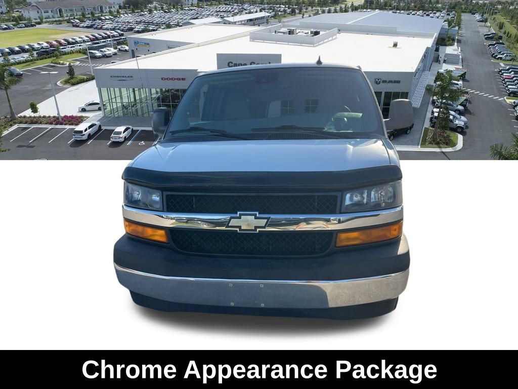Used 2019 Chevrolet Express 3500 LT w/ LT Preferred Equipment Group RWD image 4