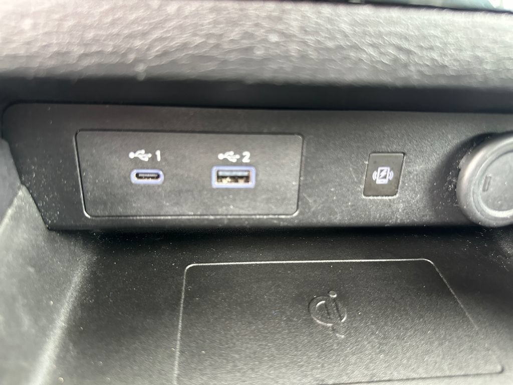 Used 2024 Mitsubishi Outlander SE AWD/4WD image 36