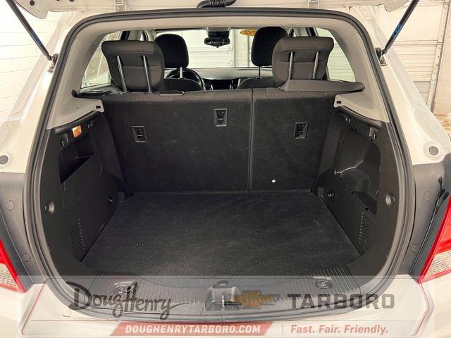Used 2020 Chevrolet Trax LS FWD image 31