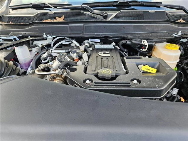 New 2025 RAM 3500 Tradesman w/ Chrome Appearance Group AWD/4WD image 15