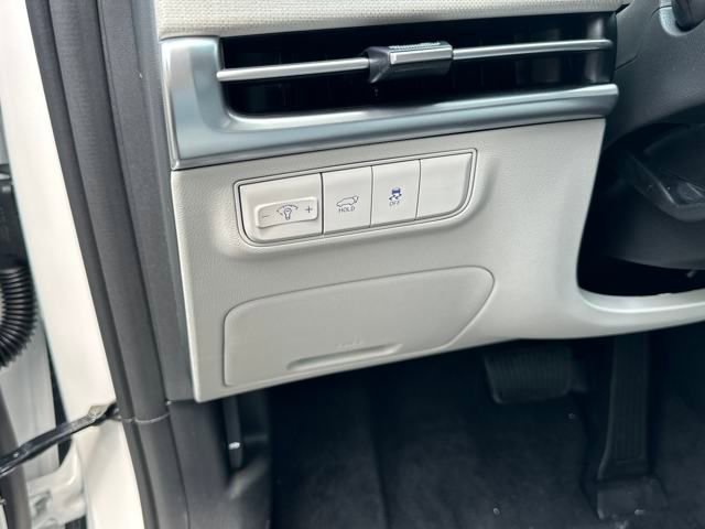 New 2025 Hyundai Tucson SEL image 13