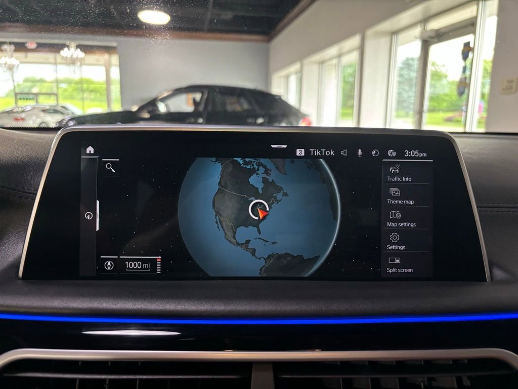 Used 2022 BMW M760i xDrive image 14