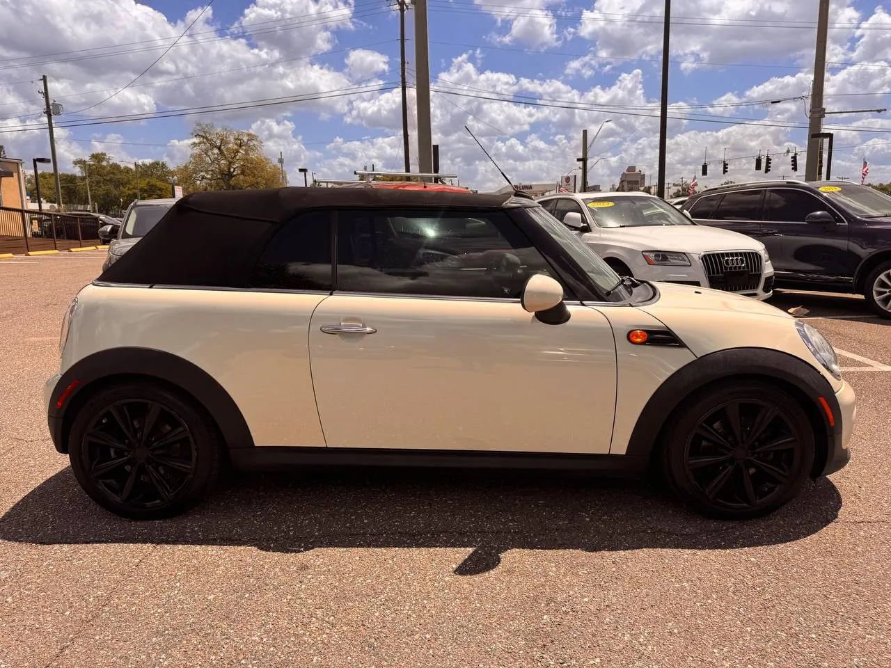 Used 2014 MINI Cooper Convertible w/ Sport Package FWD image 3
