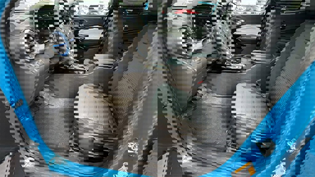 New 2026 Chevrolet Trax LT w/ LT Convenience Package image 13