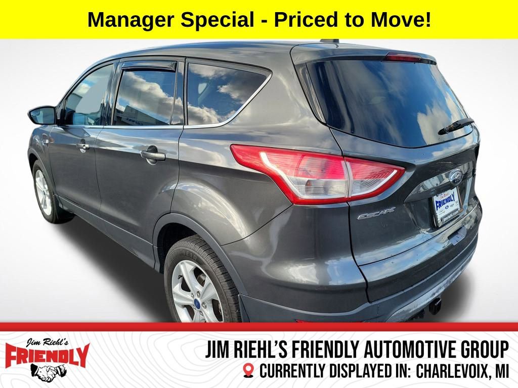 Used 2015 Ford Escape SE image 3