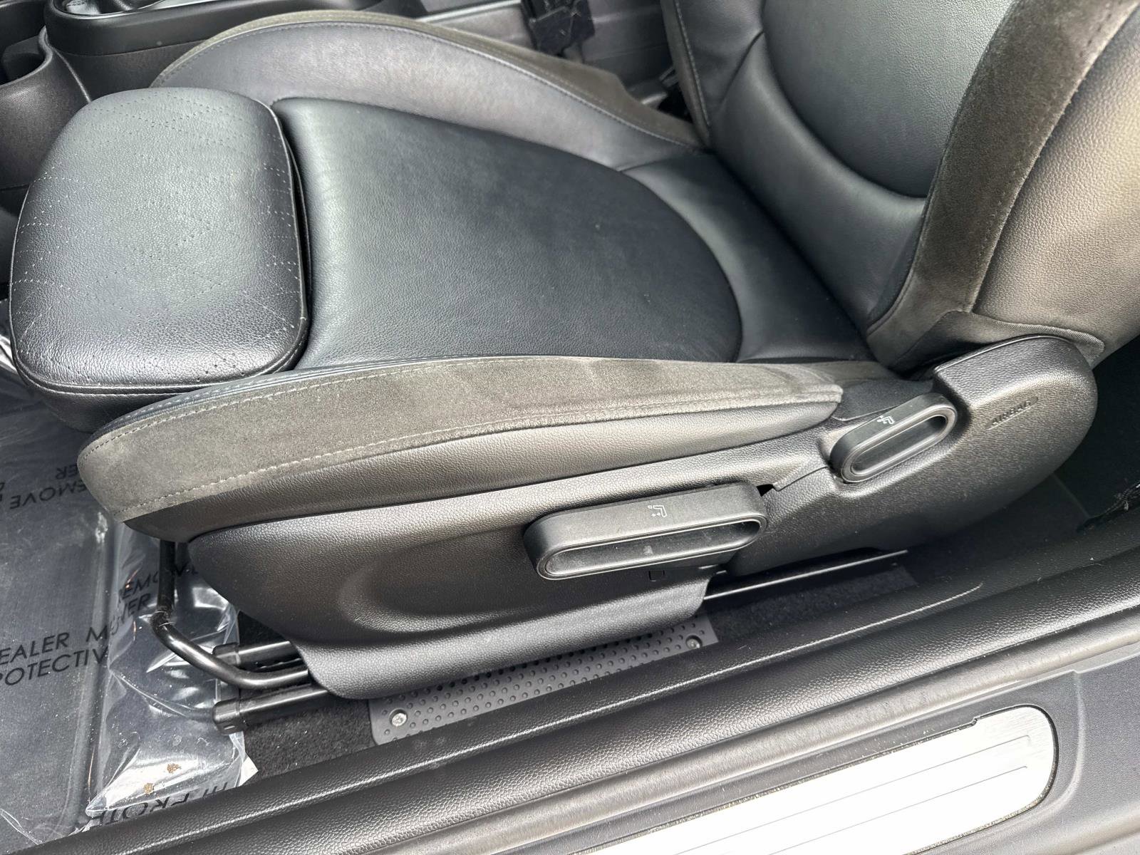 Used 2022 MINI Cooper S w/ Driver Assistance Package image 15