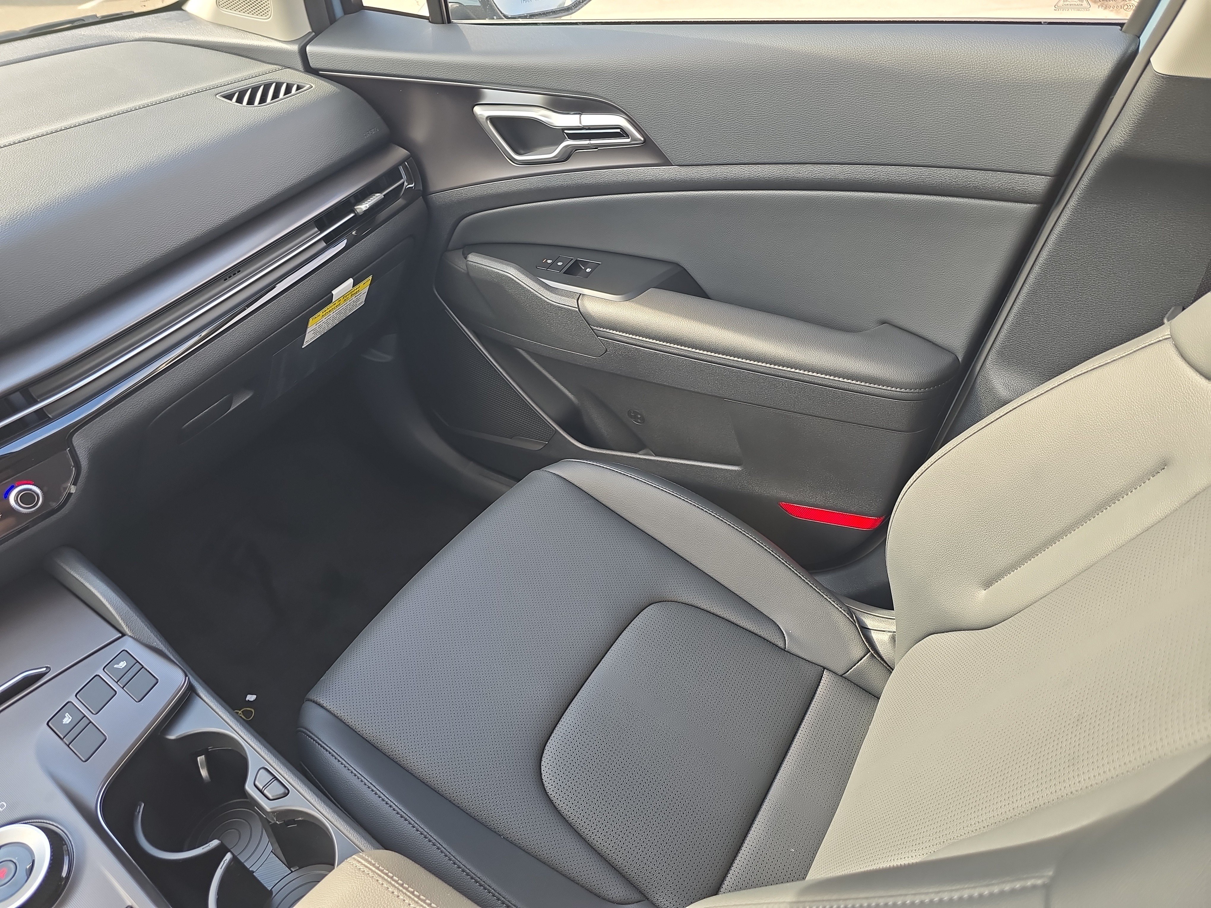 New 2027 Kia Sportage EX AWD/4WD image 16