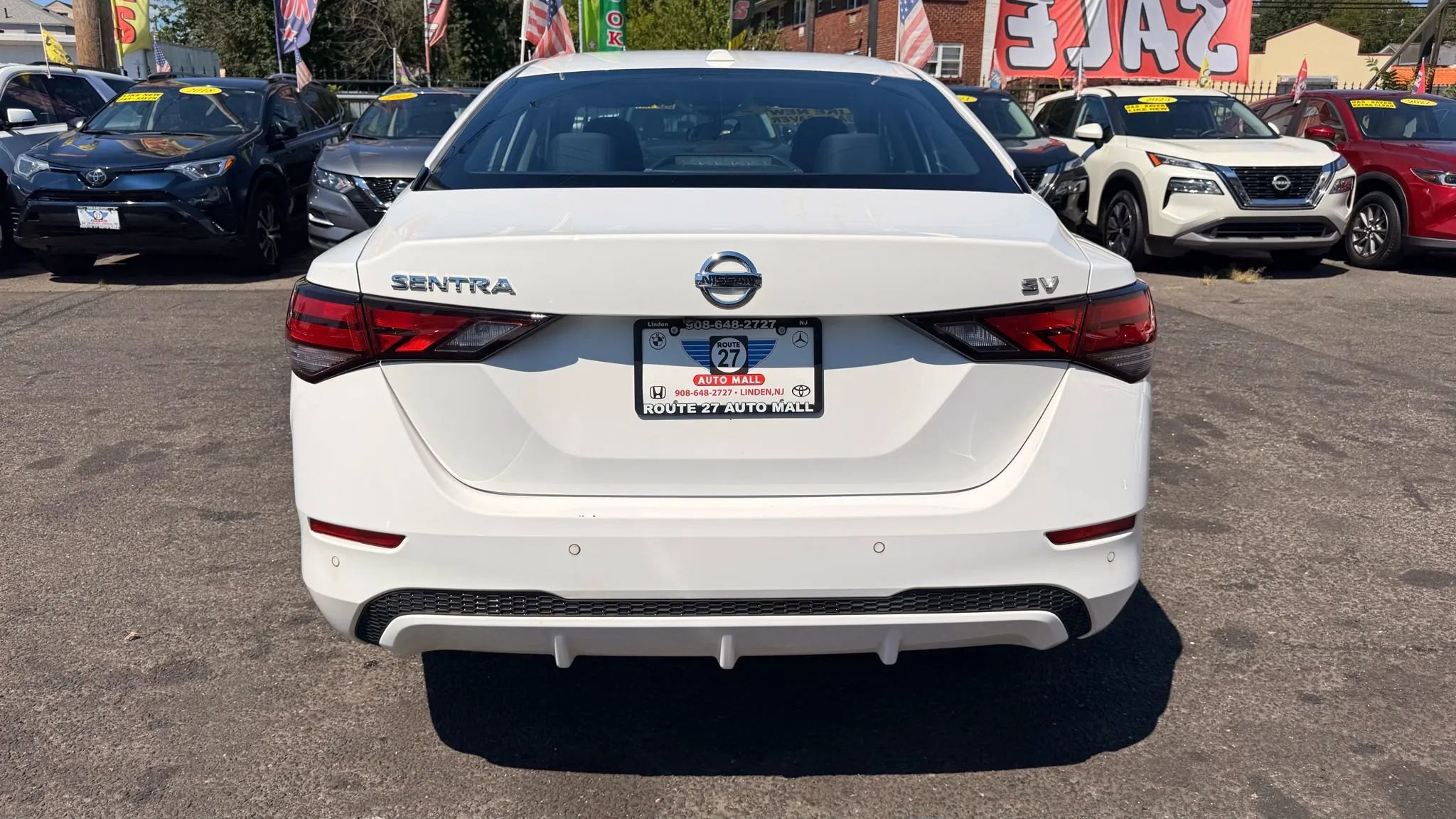 Used 2022 Nissan Sentra SV image 7