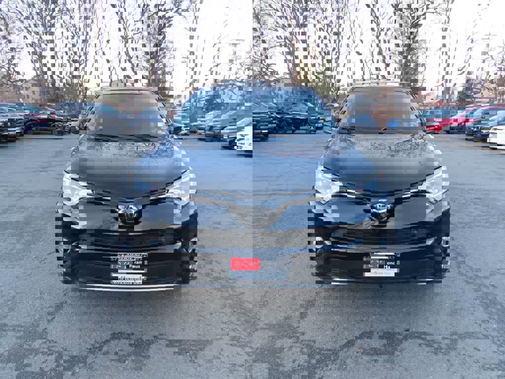 Used 2018 Toyota RAV4 XLE image 6