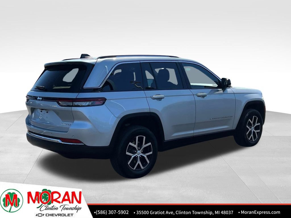 Used 2023 Jeep Grand Cherokee Limited AWD/4WD image 6