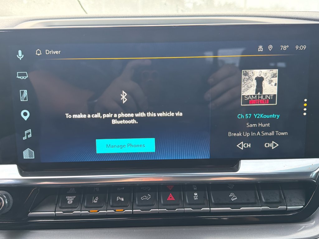 Used 2025 Chevrolet Silverado 2500 High Country w/ Midnight Edition AWD/4WD image 24