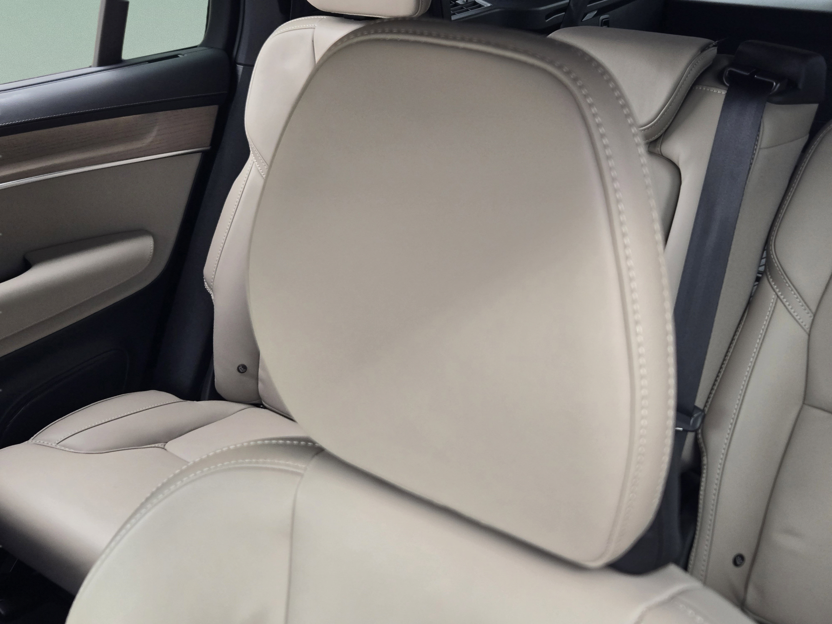 Used 2026 Volvo XC90 B6 Ultra w/ Protection Package Premier AWD/4WD image 39