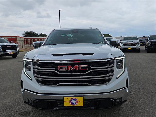 Certified 2024 GMC Sierra 1500 SLT w/ SLT Convenience Package RWD image 8