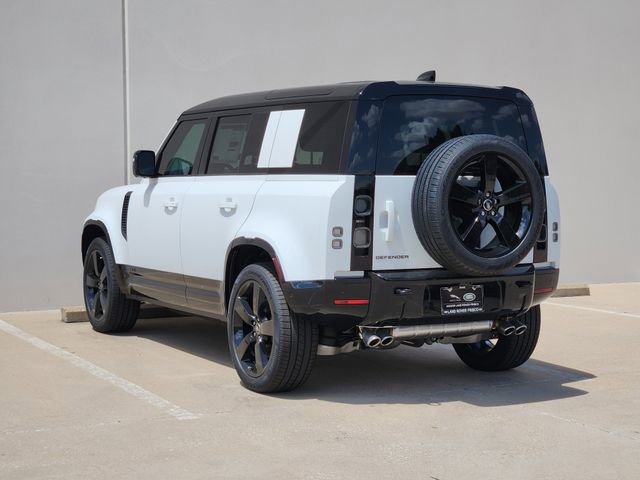 New 2025 Land Rover Defender 110 V8 AWD/4WD image 3