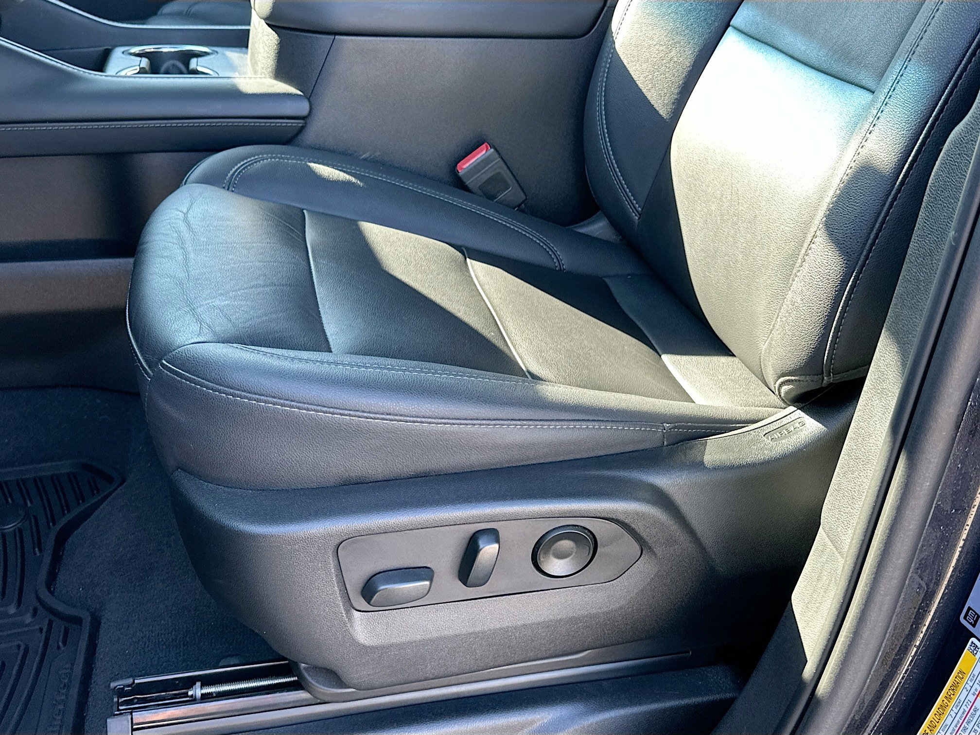 Used 2023 Chevrolet Tahoe Z71 image 20