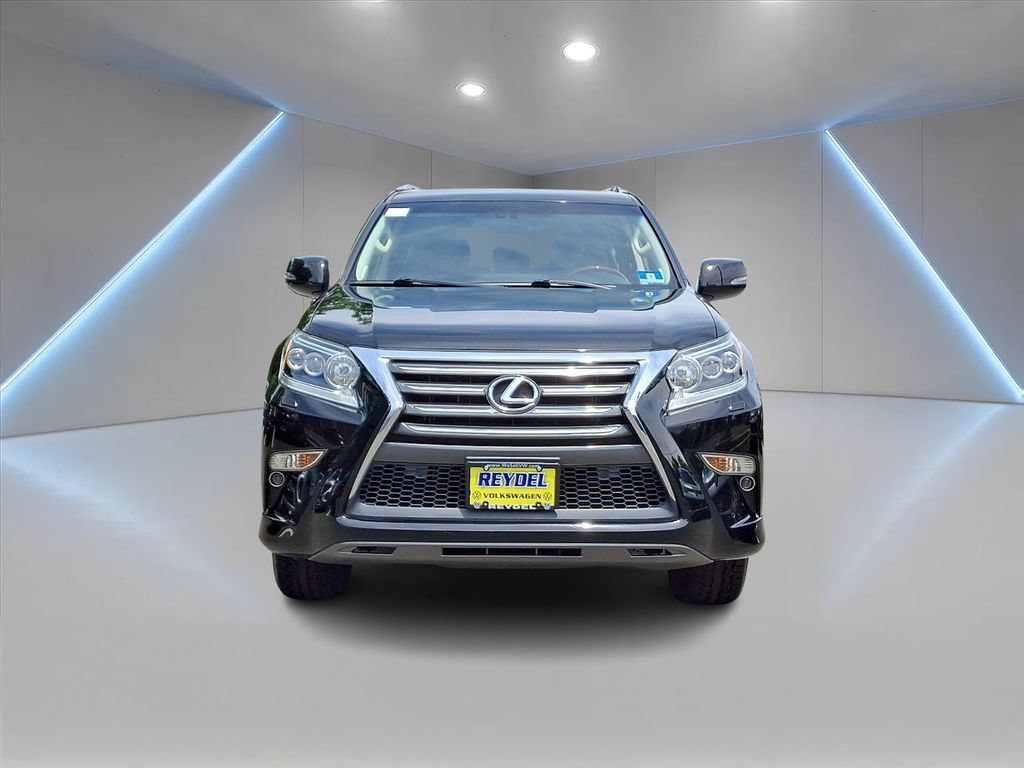 Used 2018 Lexus GX 460 Premium w/ Premium Package AWD/4WD image 2