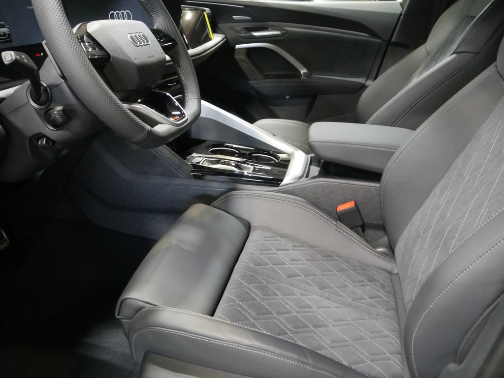 New 2026 Audi SQ5 Premium Plus AWD/4WD image 15