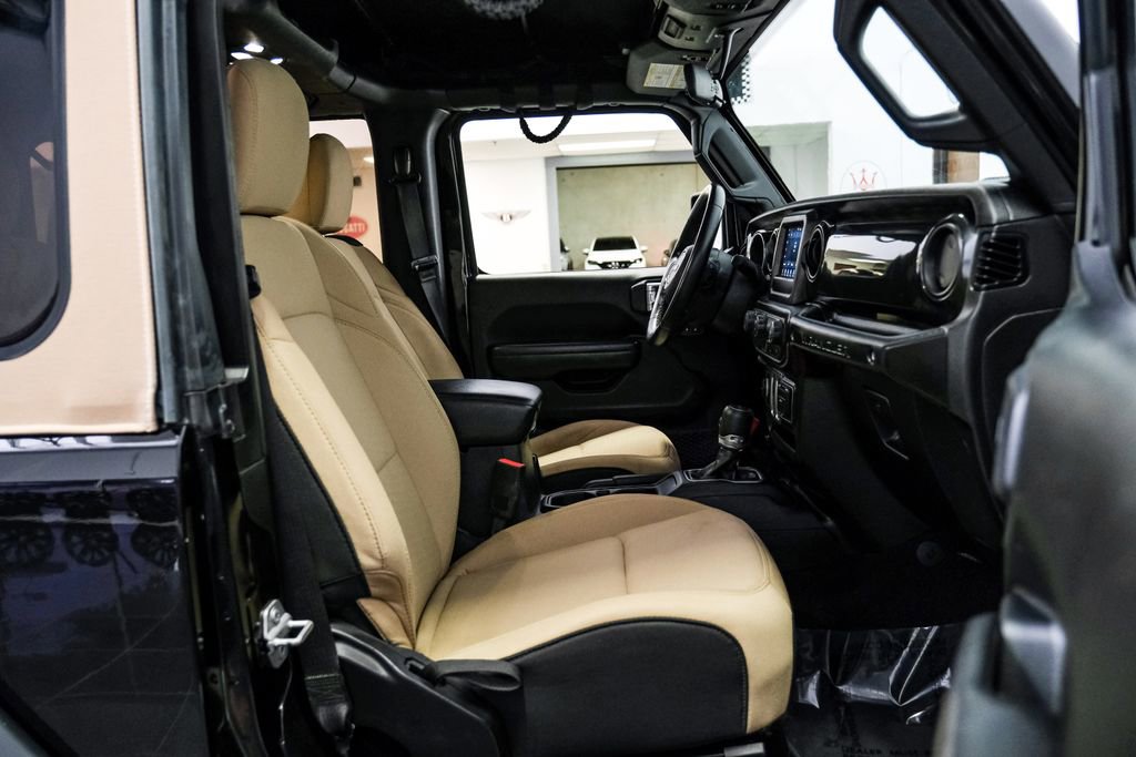 Used 2020 Jeep Wrangler Sport image 33