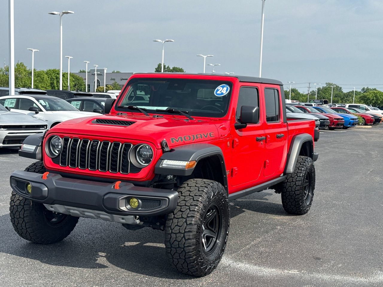 Used 2024 Jeep Gladiator Mojave w/ Technology Group AWD/4WD image 7