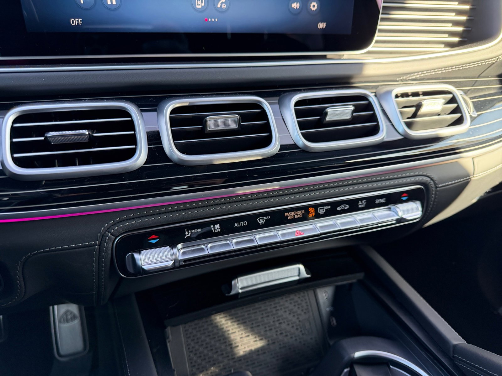 New 2026 Mercedes-Benz Maybach GLS 600 4MATIC image 12