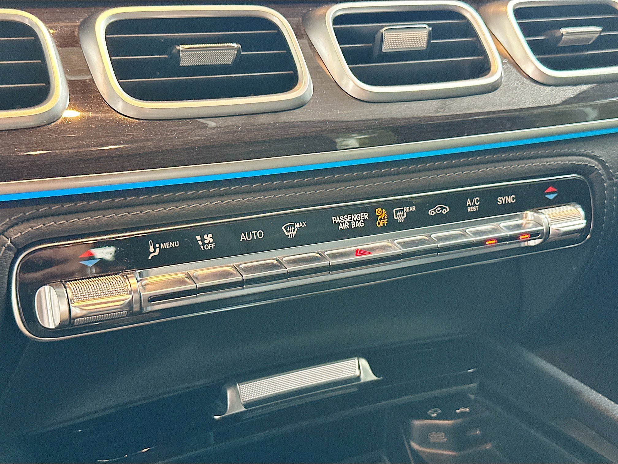 Used 2022 Mercedes-Benz GLE 350 image 16