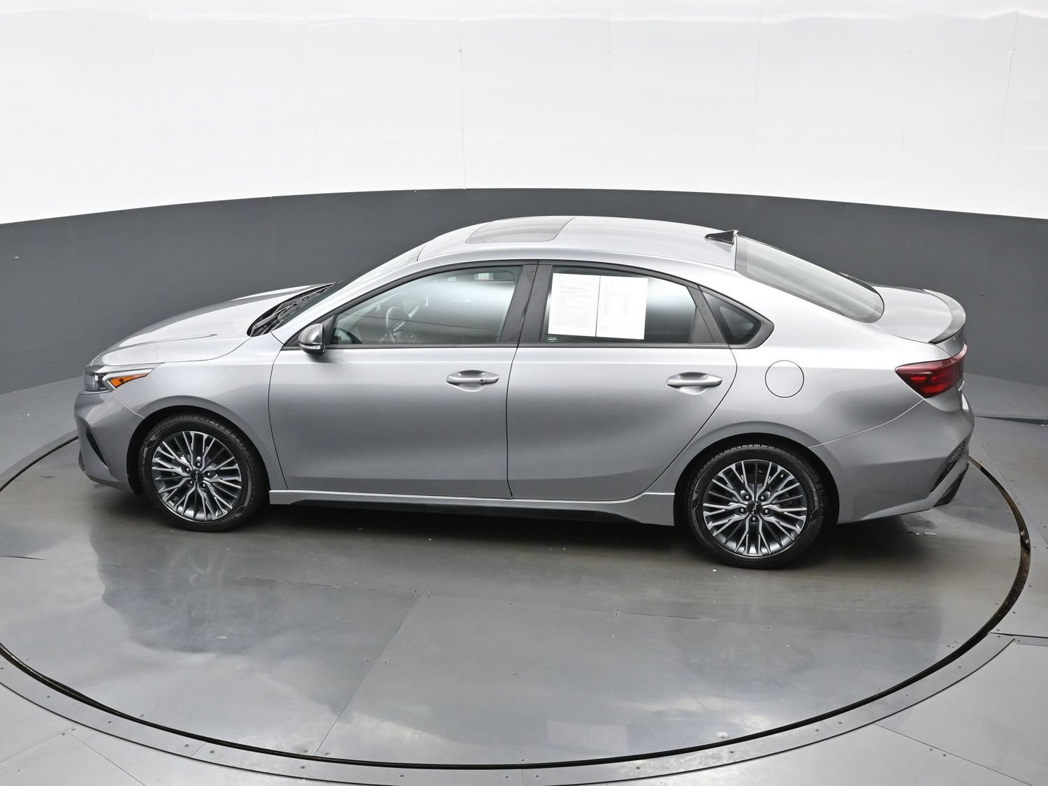 Used 2024 Kia Forte GT-Line w/ GT-Line Premium Package FWD image 37
