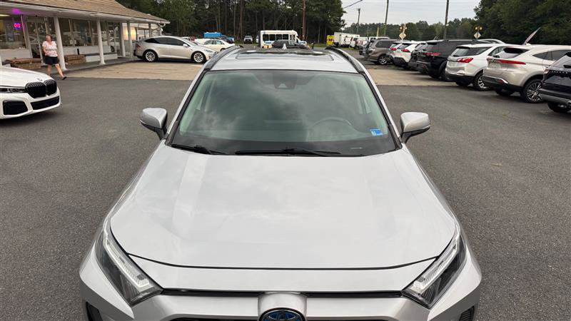 Used 2022 Toyota RAV4 XLE w/ Convenience Package AWD/4WD image 18