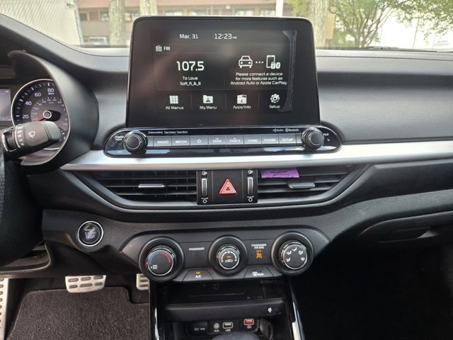 Used 2020 Kia Forte GT w/ GT2 Package image 3